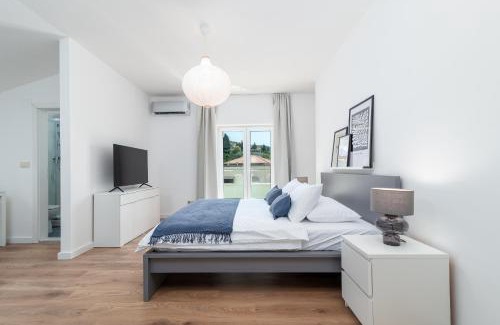 Jesenice Apartamento | Sea view Apartment Livia