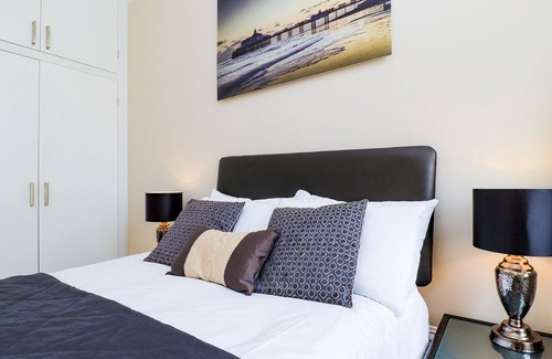 Eastbourne Seafront Apartamento | Apartamento con vistas al mar junto a teatros, tenis y centro de conferencias