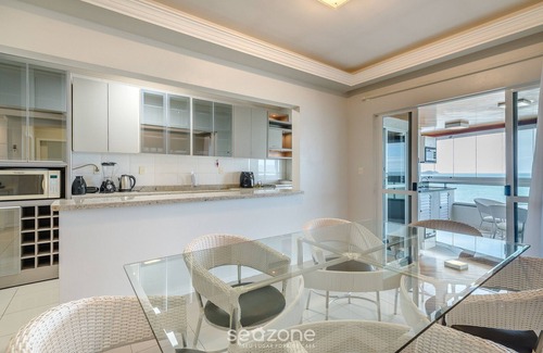 Itapema Apartamento | Sea View Apt w/BBQ in Itapema Dnl0602