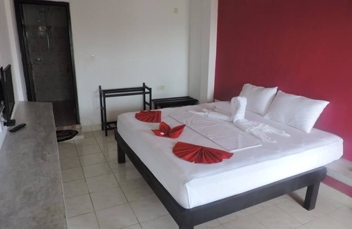 Nilaveli Hotel | Sea View Beach Hotel