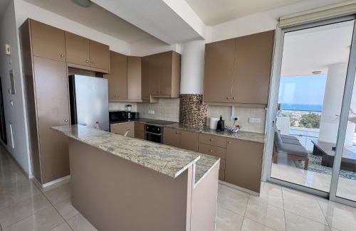 Larnaca Apartamento | Sea View City Beach Apartment