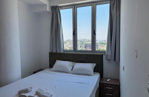 Larnaca Apartamento | Sea View City Beach Apartment