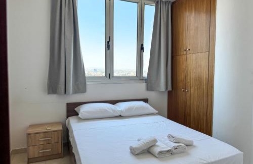 Larnaca Apartamento | Sea View City Beach Apartment
