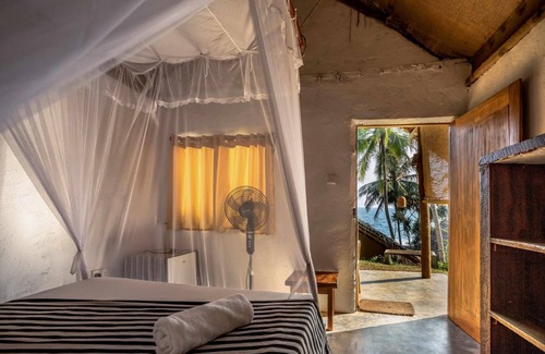 Dickwella Hotel | Sea View Clay House Dikwella
