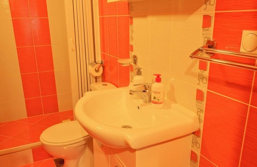 Tivat Apartamento | Sea View Cozy Flat 1 Min to Beach in Montenegro