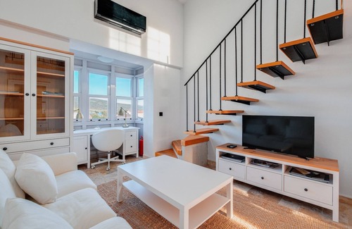 Alacati Apartamento | Sea view duplex w terrace in Alacati