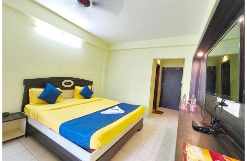 Ayodhya Casa | SEA VIEW from ROOFTOP And BALCONY- Beachfront Hotel - PRIVATE BEACH AREA- GARDEN - HOTEL Retreat Asish Puri