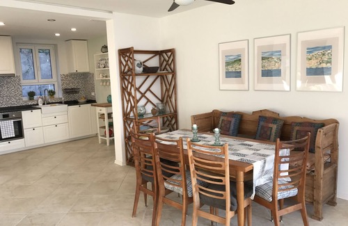 Portoroz Apartamento | Apartamento Sea View Garden Terrace en un entorno tranquilo