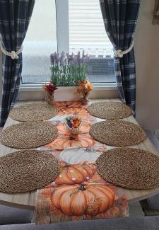 Prestonpans Complejo | Sea view holiday home with accessible ramp and WiFi