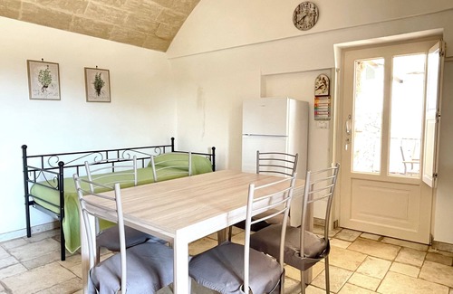 Marina di Felloniche Casa | Sea view trullo with Jacuzzi in Marina di Felloniche