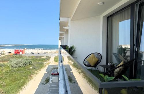 Navodari Apartamento | Sea View Luxury Retreat - private parking