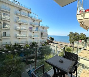 Shengjin Apartamento | Sea View Mario's Studio