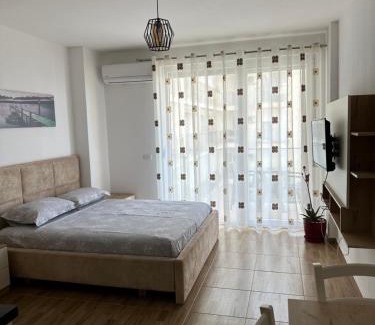 Shengjin Apartamento | Sea View Mario's Studio