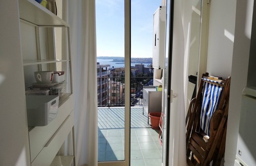 Grottasanta Apartamento | Apartamento ático con vistas al mar