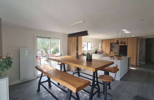 Locoal-Mendon Casa | Propiedad con vista al mar, piscina y sauna - 12 personas