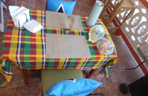 Laborie Apartamento | Sea View Studio Apartment 1 Minute Away From the Beach