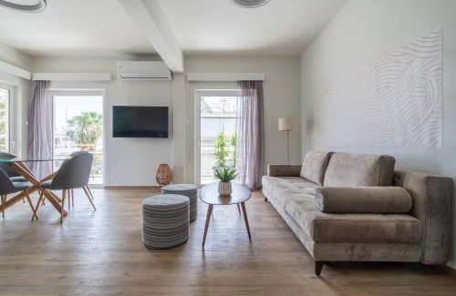 Varkiza Apartamento | Sea View Stylish Penthouse in Varkiza