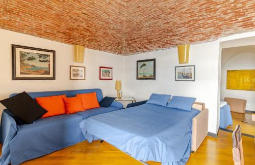 Cervo Apartamento | Sea View Suite - Sleeps 3 - Free Parking