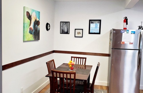 Britannia Beach Apartamento | Las afueras medio camino entre Vancouver y Whistler, BC.
