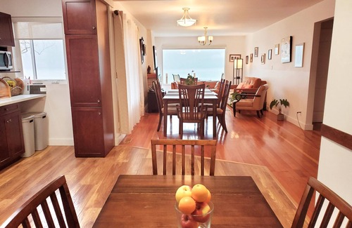Britannia Beach Apartamento | Las afueras medio camino entre Vancouver y Whistler, BC.