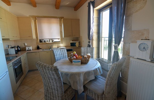 Platanias Villa | Encantadora villa con vistas panorámicas al mar, a 1,5 km de las playas, piscina privada.