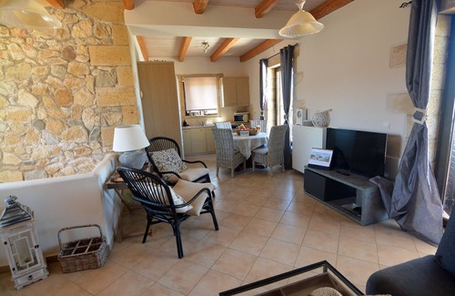 Platanias Villa | Encantadora villa con vistas panorámicas al mar, a 1,5 km de las playas, piscina privada.