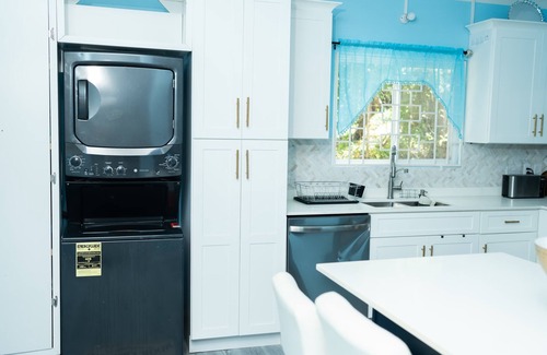 Belmont Apartamento | Sea View Villa Charming 2 Bedroom Oasis