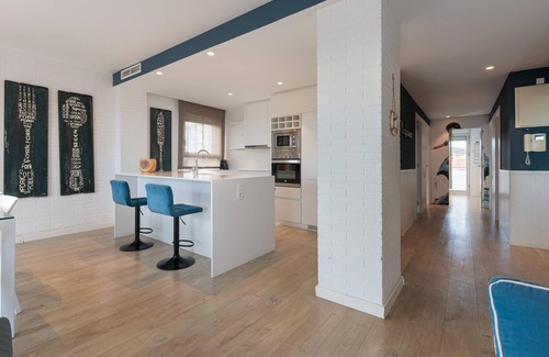 La Vila Olimpica del Poblenou Apartamento | Vista al mar con terraza y piscina comunitaria