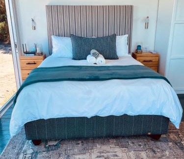 Plettenberg Bay Casa | Sea Views, Hikes & Tranquility Wildside Cabin