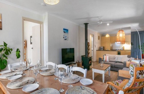 Port Willunga Casa | Sea-Vine Hideaway by Wine Coast Holiday Rentals