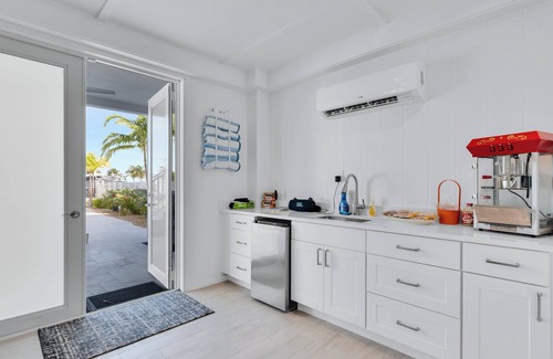 Marathon Casa | Sea Watch | 5BR Marina View Luxury Home in Marathon FL Keys