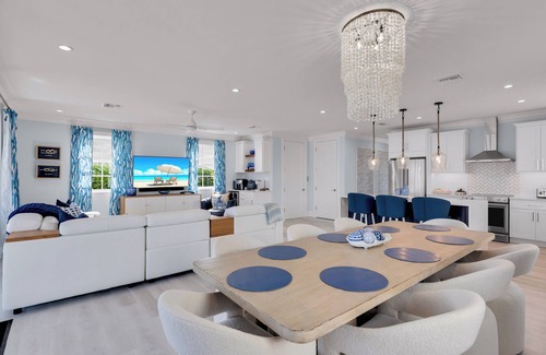 Marathon Casa | Sea Watch | 5BR Marina View Luxury Home in Marathon FL Keys