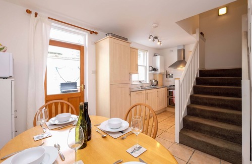 Pittenweem Casa | Sea Whisper- lovely home in charming village