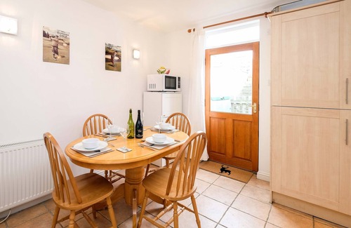 Pittenweem Casa | Sea Whisper- lovely home in charming village