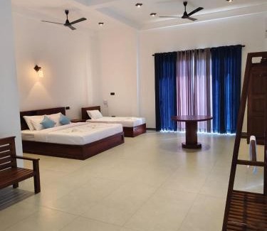 Talpe Hotel | Sea Wind Villa Thalpe
