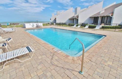 New Smyrna Beach Casa | Sea Winds Condominiums I