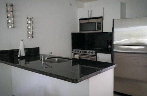 Residencial El Doral Condominio | Sea Winds kite Beach Oceanfront