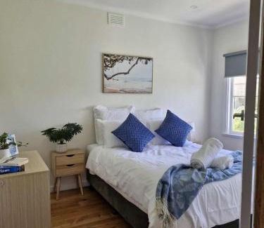 Portland Casa | Seabreaze cottage sleeps 6