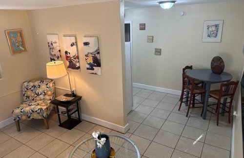 Lantana Apartamento | SeaBreeze Retreat