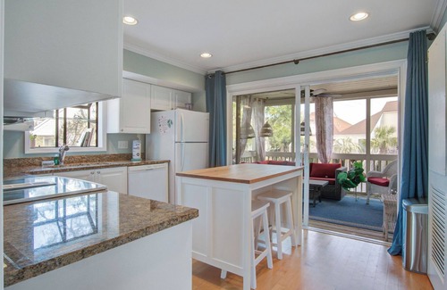 Charleston County Villa | Seabrook Exclusives: 706 Spinnaker Beach Villa