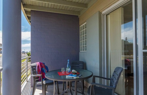 Hawks Nest Casa | Seachange Apartment 2