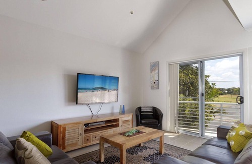 Hawks Nest Casa | Seachange Apartment 2