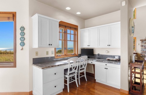 Oak Harbor Casa | Seacliff Haven | Waterfront Luxury, Stunning Views, Hot Tub & Game Room