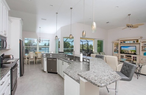 South Venice Casa | Seaclusion - 2031 Larson St