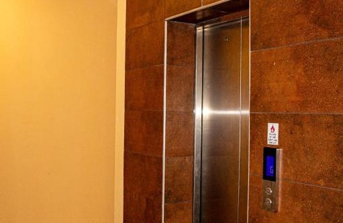 Mtwapa Apartamento | SeaEsta Beach House