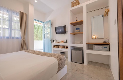 Labuan Bajo Hotel | Seaesta Komodo Hotel & Hostel