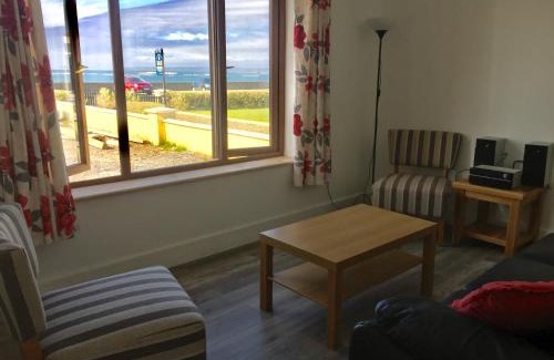 Quilty Casa | Seafield House at the beach