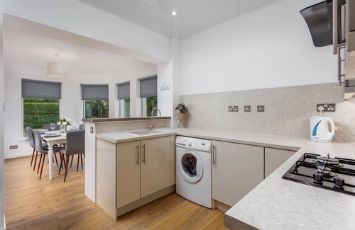 Ayr Casa | Seafield House - Donnini Apartments