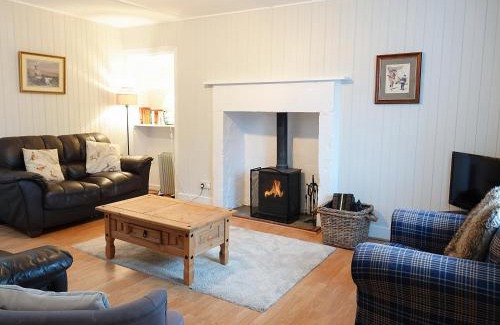 Marybank Casa | Seaforth Cottage
