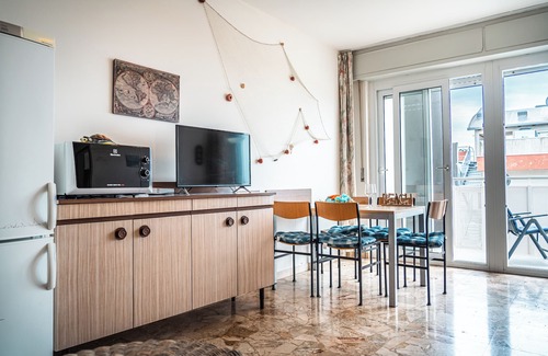 Bibione Apartamento | Seafront Apartment in a Modern Building in Bibione